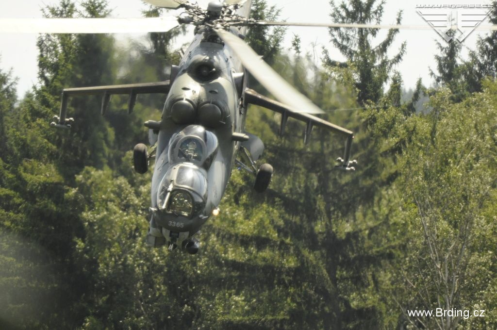 Mi-24 Hind by Airbase.cz