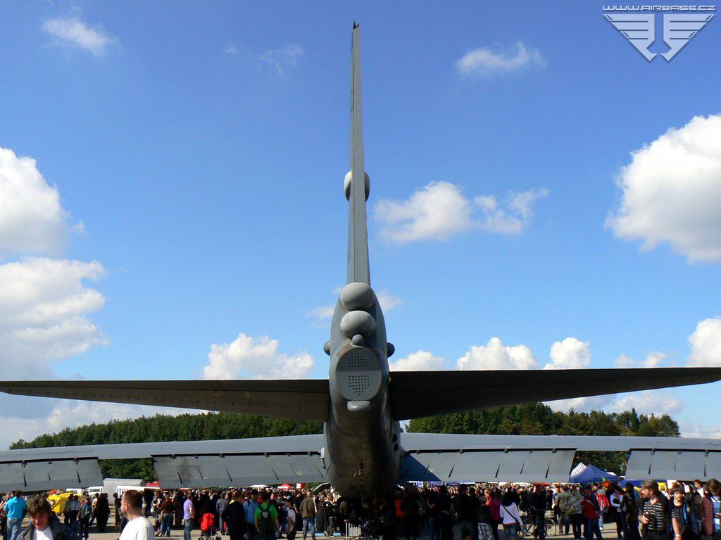 Boeing B-52H Stratofortress