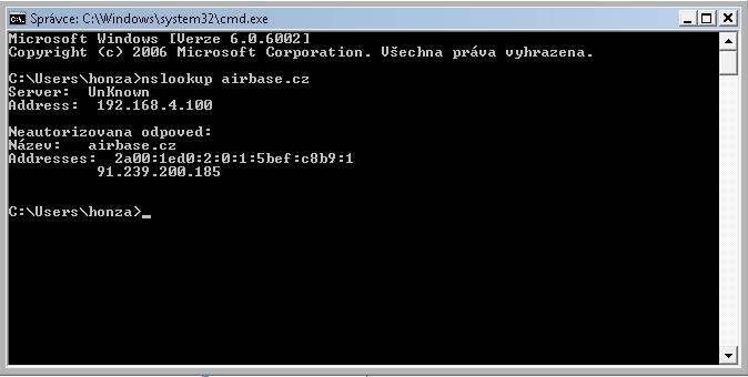 Funkce nslookup