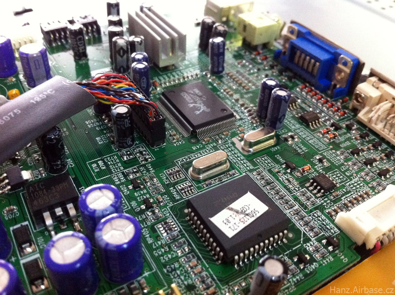 neovo-m-19-b