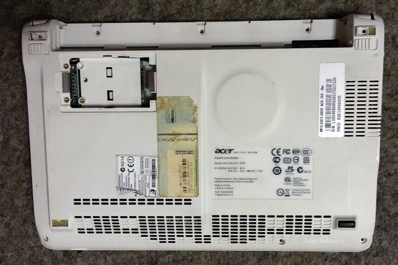Acer-Aspire-One-ZG5-7