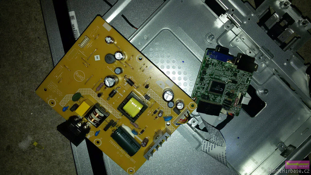 LCD-Dell-IN2030Mc-4