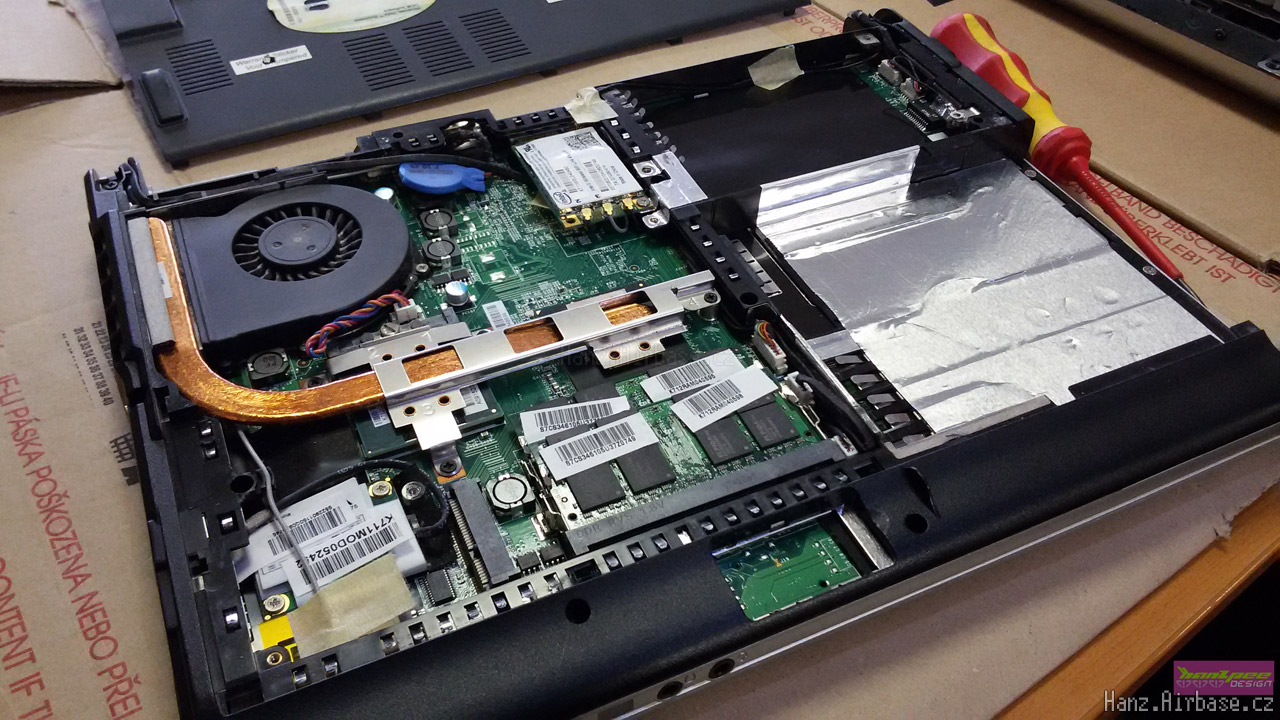 msi-ms-1221-notebook-3