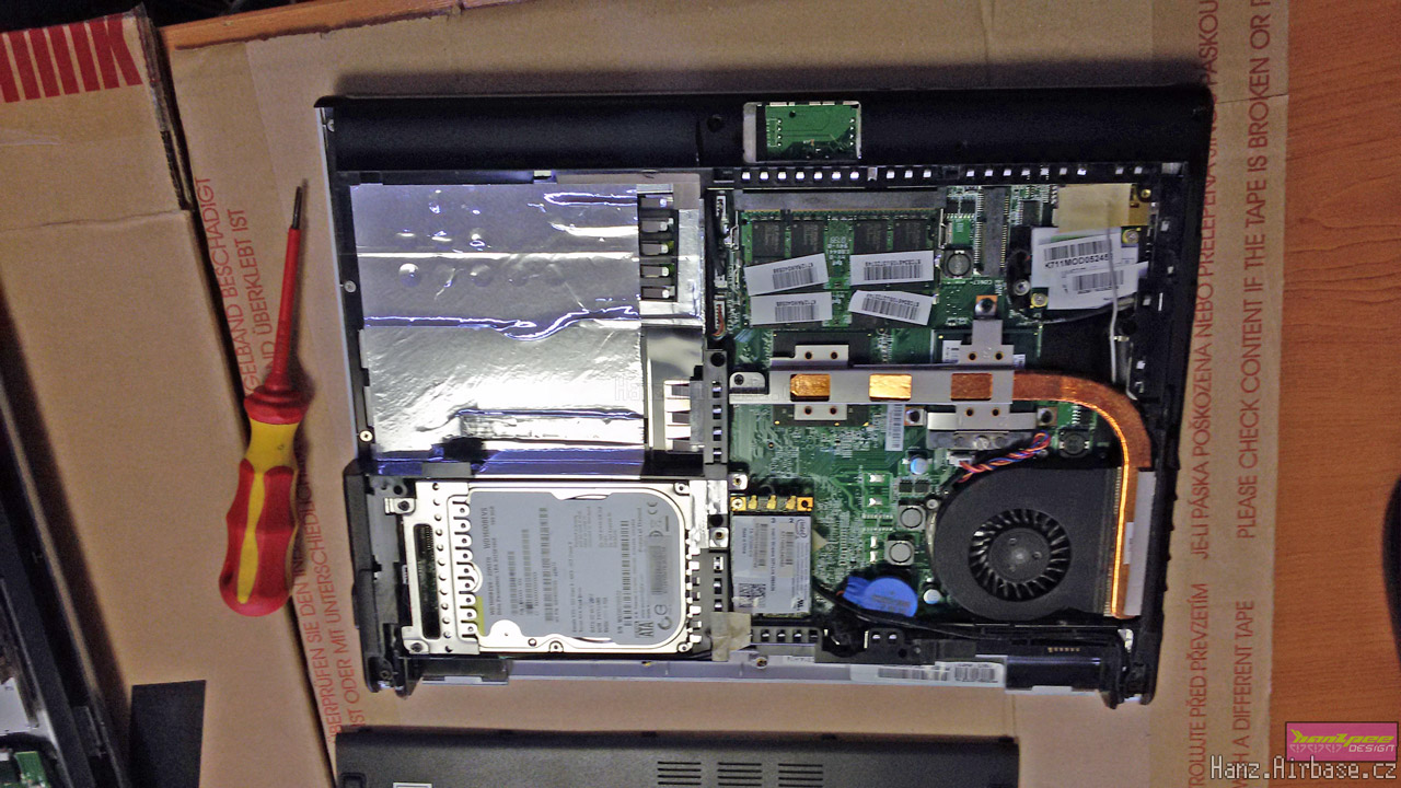 msi-ms-1221-notebook-4