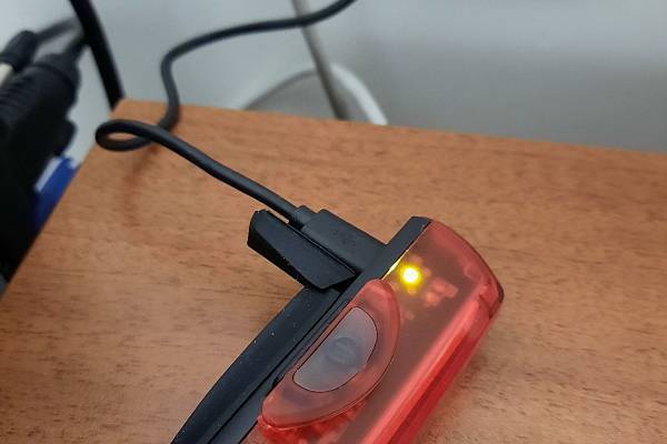 Recenze: Sada světel Force Glare - BUG-400 USB a FORCE COB 16